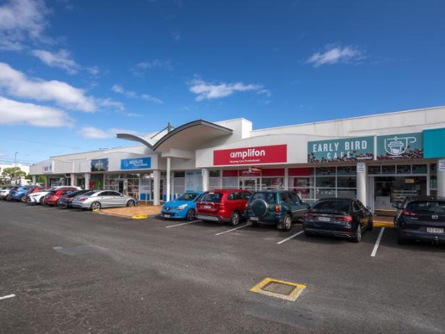Retail for sale in Toombul, Queensland
