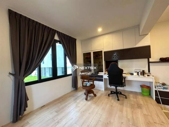 Residential House for sale in Johore Bahru, Johor