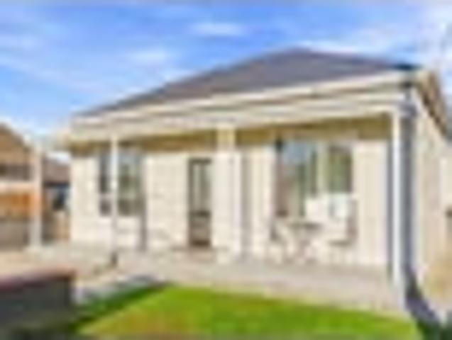 House for sale in Otakou