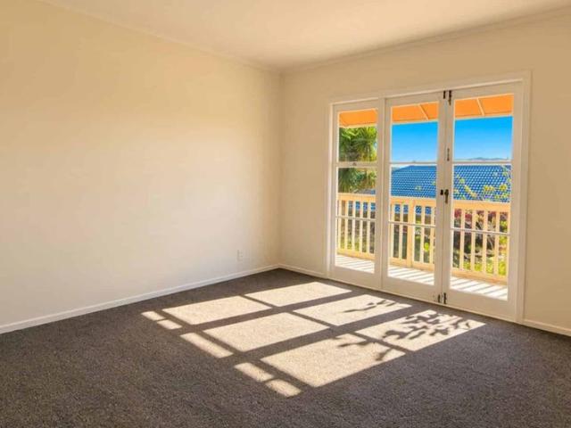 Apartment for rent in One Tree Hill, Maungakiekie-Tāmaki