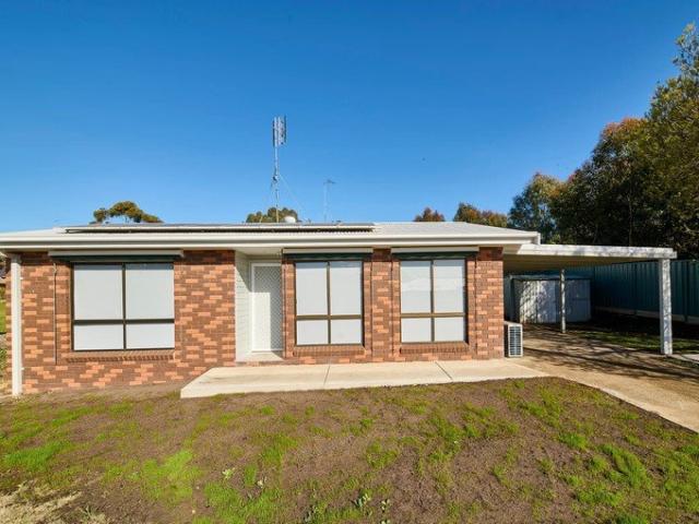 Townhouse for sale in Heathcote, City of Greater Bendigo