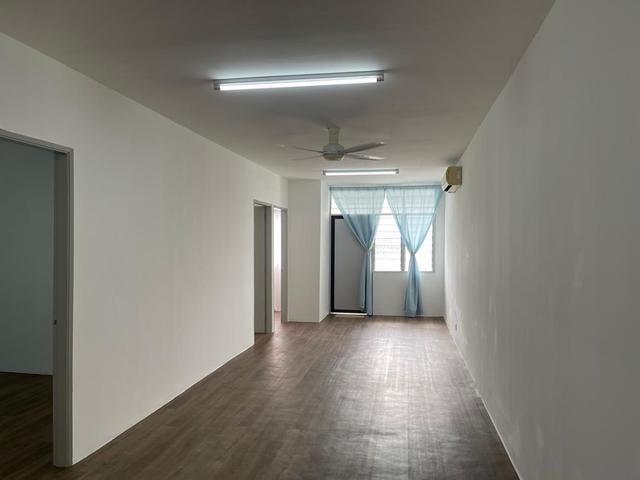 Flat for sale in Langat, Selangor