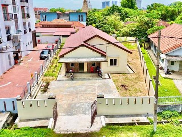 Bungalow for sale in Port Klang, Selangor
