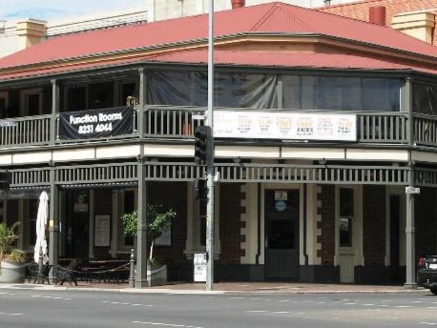 Townhouse for rent in Adelaide