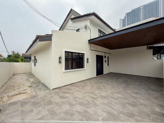 Terraced House for sale in Segambut, Kuala Lumpur