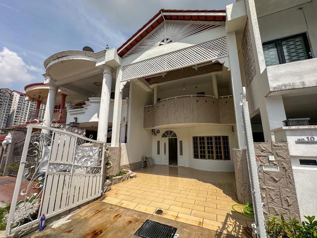 Terraced House for sale in Langat, Selangor