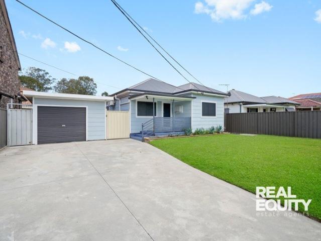 House for rent in Moorebank, Sydney