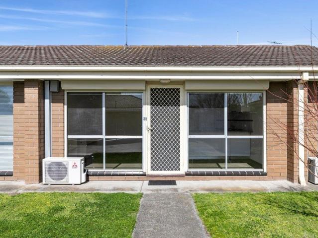 Apartment for rent in Newcomb, Geelong