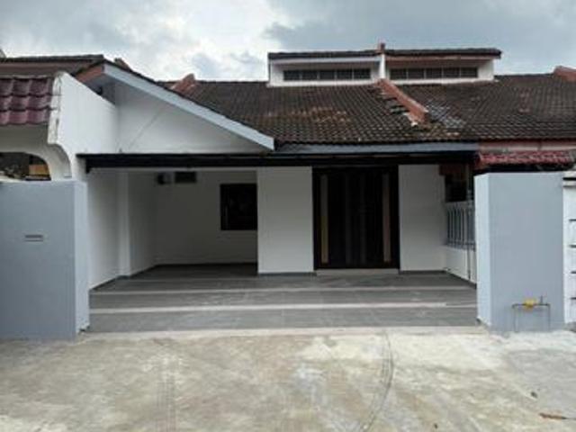 Terraced House for sale in Ulu Tiram, Johor