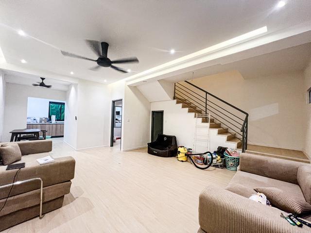 Terraced House for rent in Tanjong Sepat, Selangor