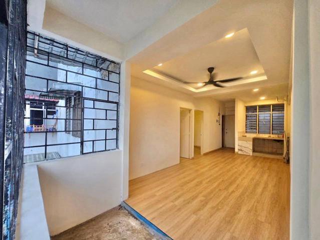 Flat for sale in Cheras