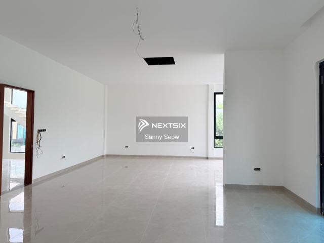 Residential House for sale in Kajang, Langat