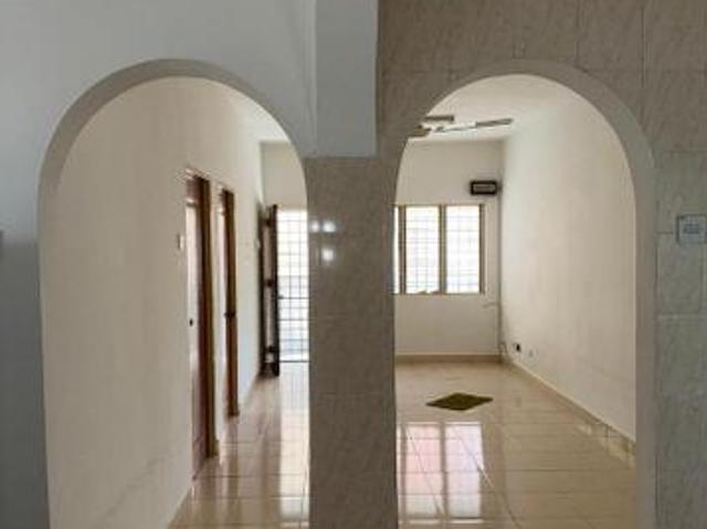 Flat for sale in Petaling, Subang Jaya