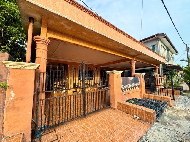 Bungalow for sale in Selayang, Selangor