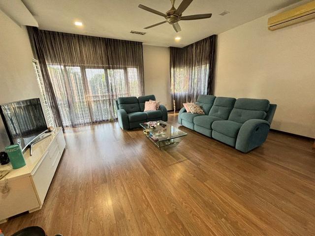 Townhouse for sale in Seksyen 31, Shah Alam