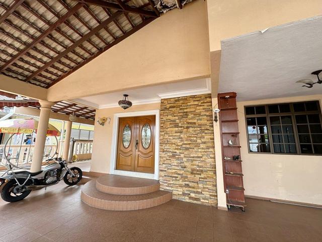 Residential House for sale in Malaka