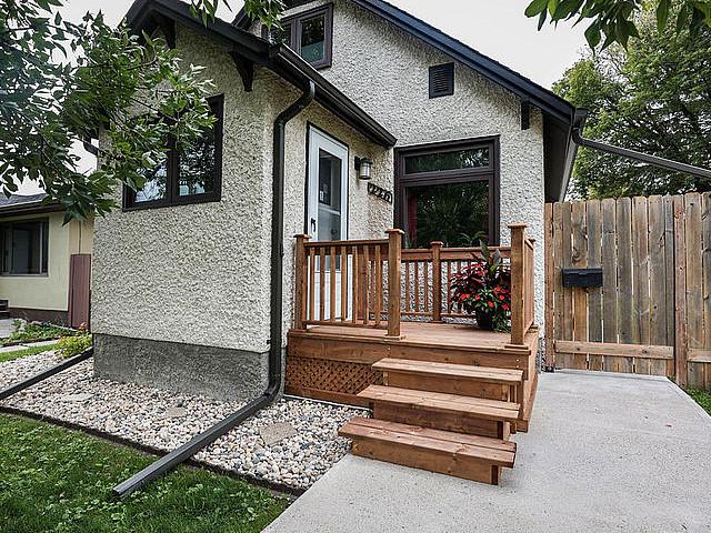 House for sale in East St. Paul, Manitoba