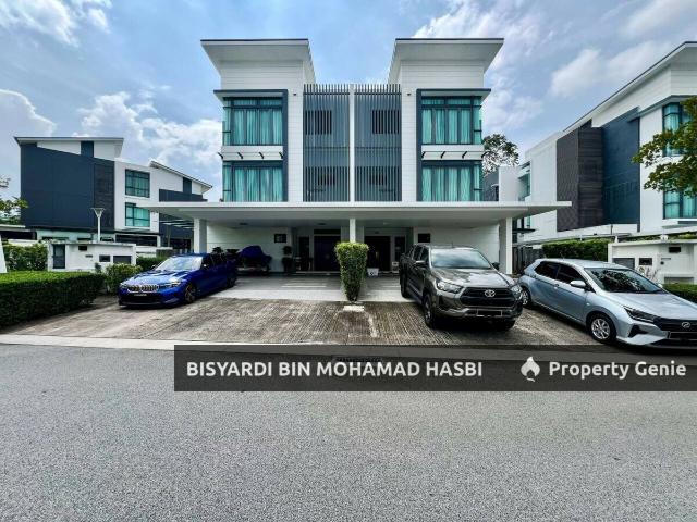 Residential House for sale in Tanjong Sepat, Selangor