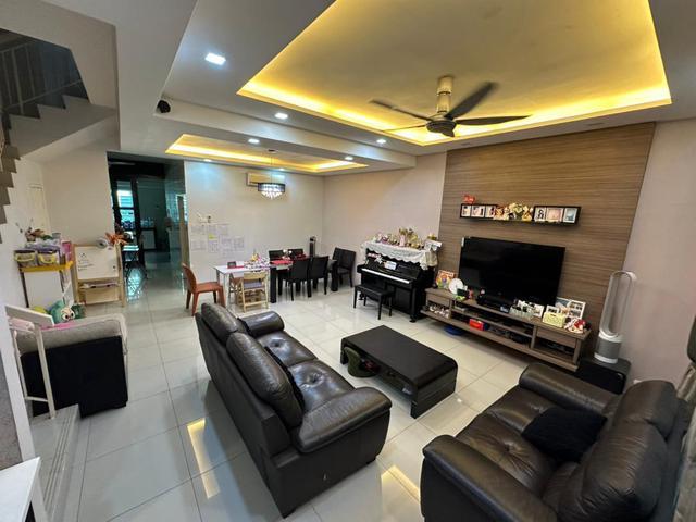Terraced House for sale in Alam Impian, Selangor