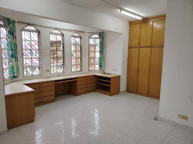 Terraced House for sale in Petaling, Subang Jaya