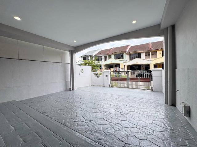 Terraced House for sale in Ulu Tiram, Johor