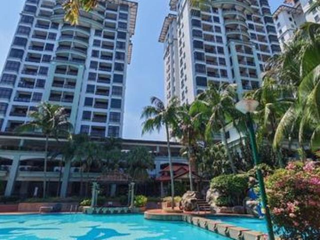 Serviced Residence for sale in Malaka