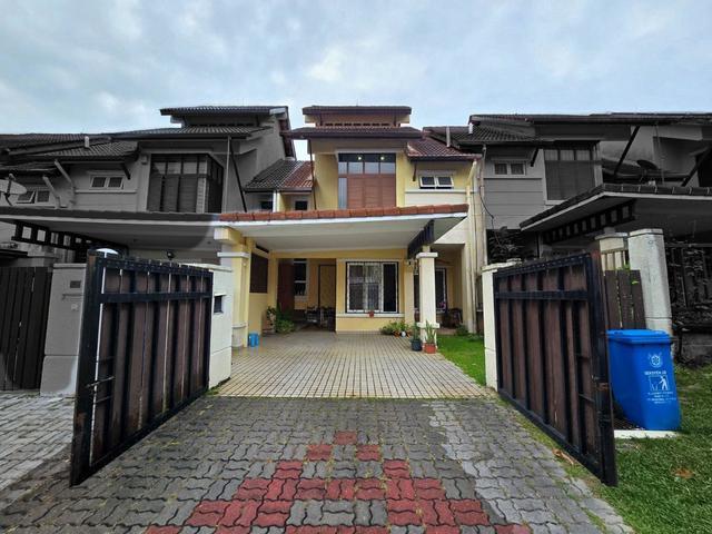 Terraced House for sale in Bukit Jelutong, Shah Alam