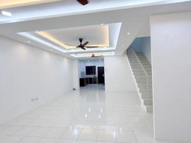 Terraced House for rent in Wellesley, Penang