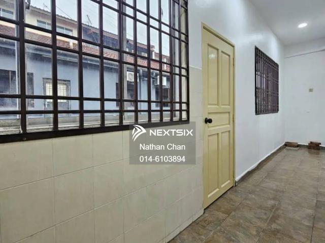 Residential House for sale in Ulu Tiram, Johor Bahru