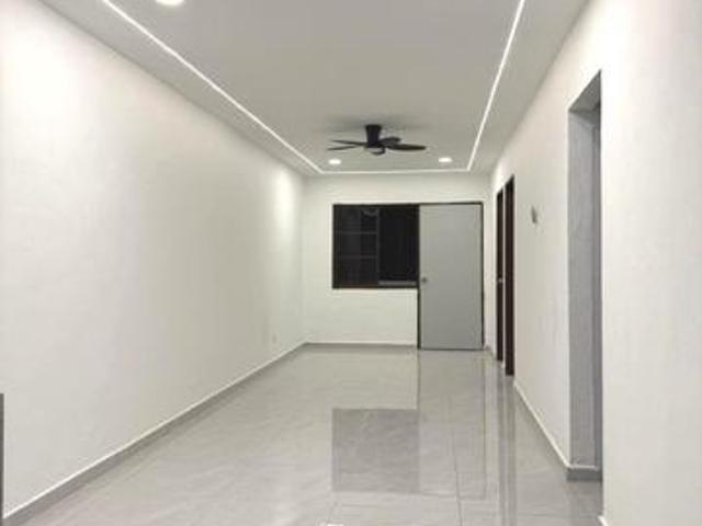 Flat for sale in Pasir Gudang, Johor