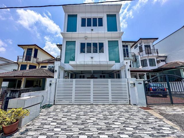 Terraced House for sale in Langat, Selangor