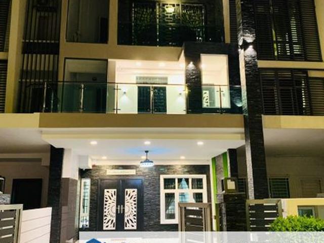 House for sale in Country Heights Damansara, Kuala Lumpur