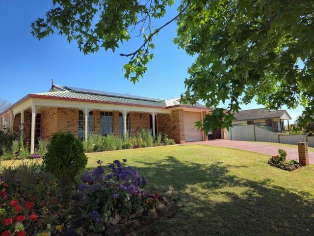 House for rent in Centenary Heights, Toowoomba