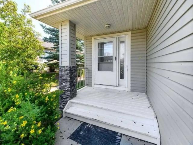 House for rent in The Cove, Chestermere
