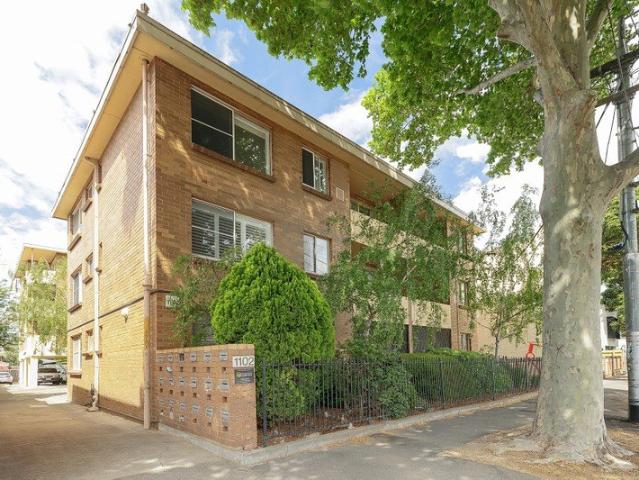 Apartment for rent in Carlton North, Melbourne