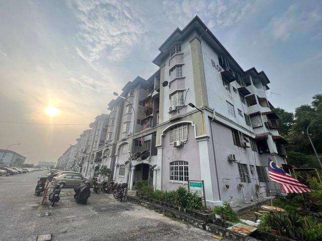Apartment for rent in Petaling, Alam Impian