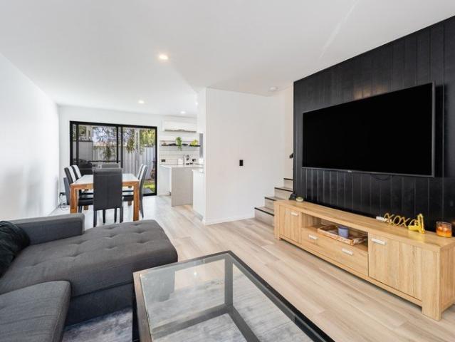 Apartment for sale in Merrimac, Gold Coast City
