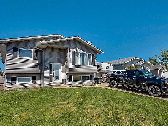House for sale in Lacombe, Alberta