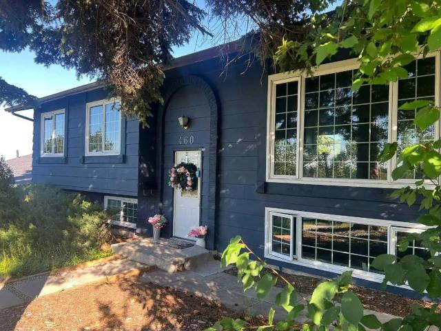 House for rent in Parkland, Calgary