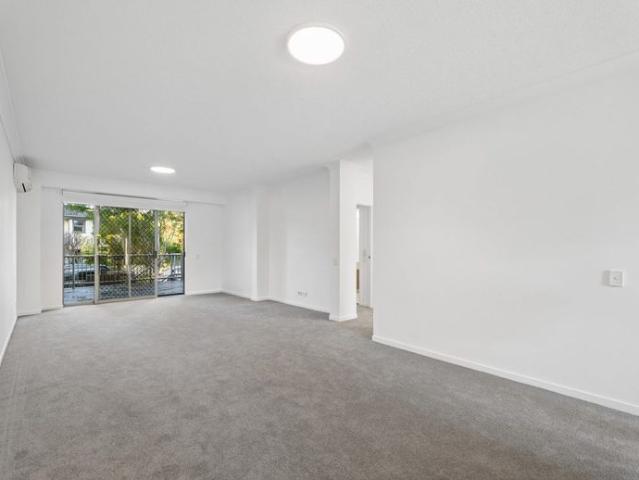 Apartment for rent in Fernbrook, Queensland