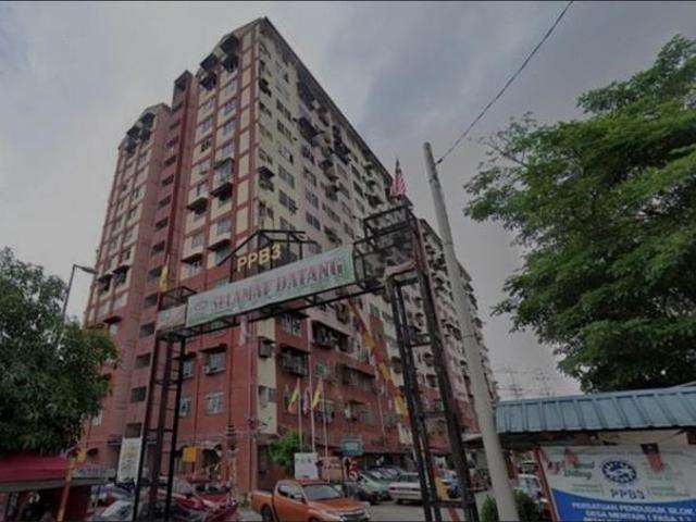 Flat for sale in Petaling, Damansara Damai