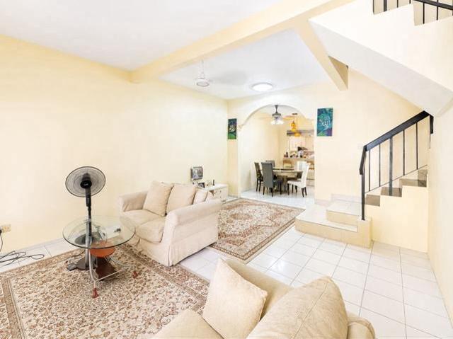 Terraced House for sale in Seri Kembangan, Majlis Bandaraya Subang Jaya
