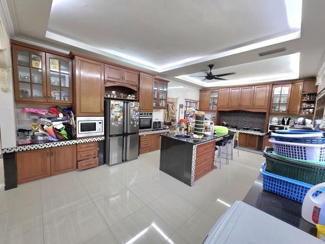 Residential House for sale in Kajang, Langat