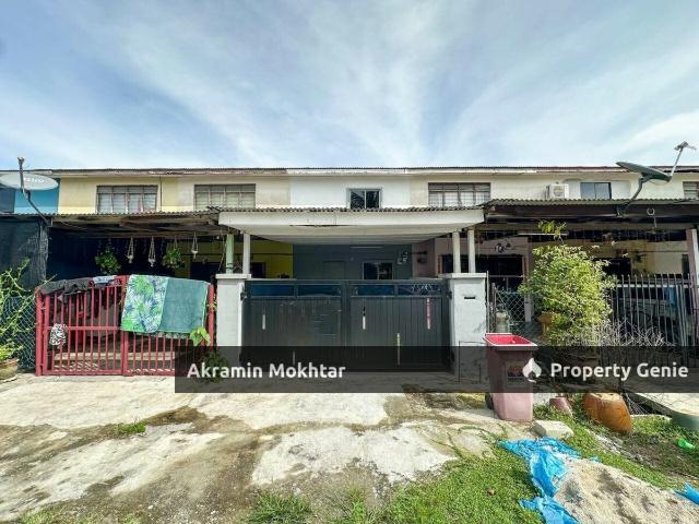 Terraced House for sale in Tanjong Sepat, Selangor