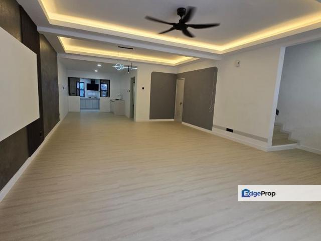 House for sale in Petaling, Damansara Damai