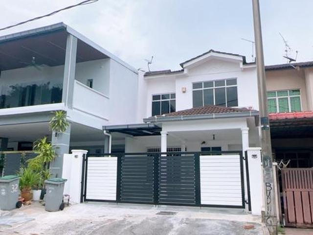 Terraced House for sale in Cheng, Malaka