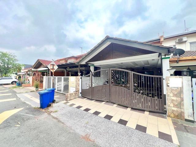 Terraced House for sale in Petaling, Alam Impian