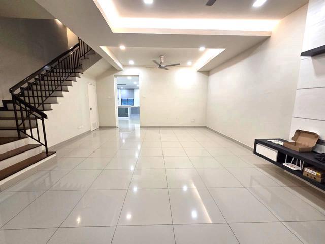 Terraced House for sale in Alam Impian, Selangor