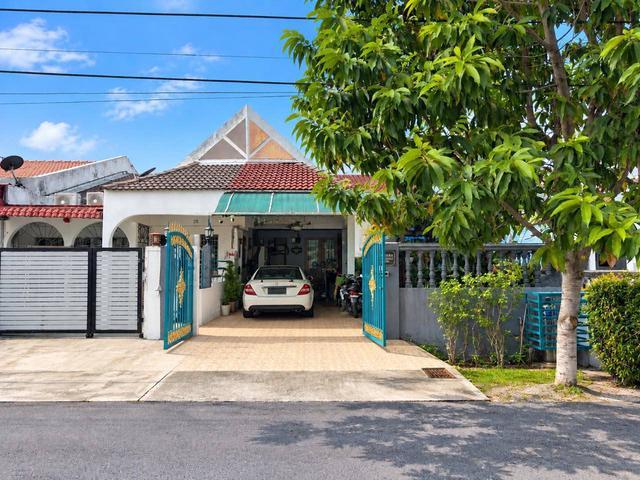 Terraced House for sale in Cheras