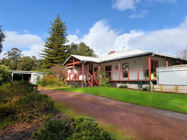 House for sale in Pemberton, Western Australia
